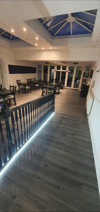 Charnwood Regency Guest House Лафборо Экстерьер фото