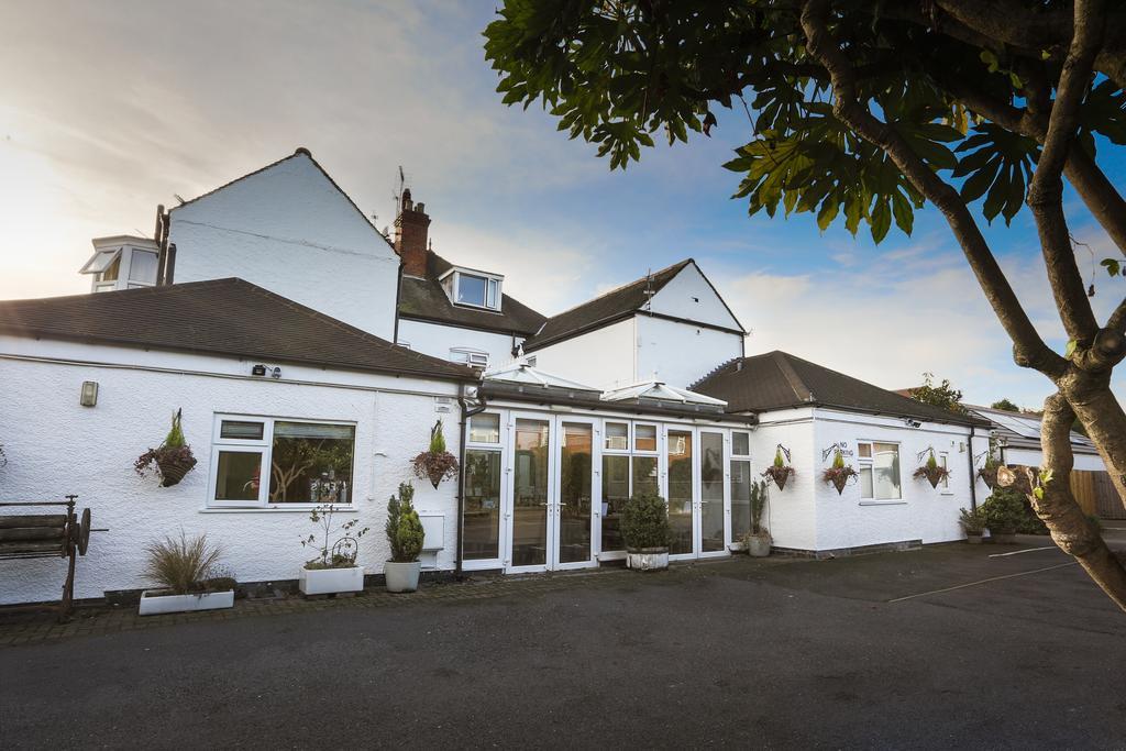Charnwood Regency Guest House Лафборо Экстерьер фото