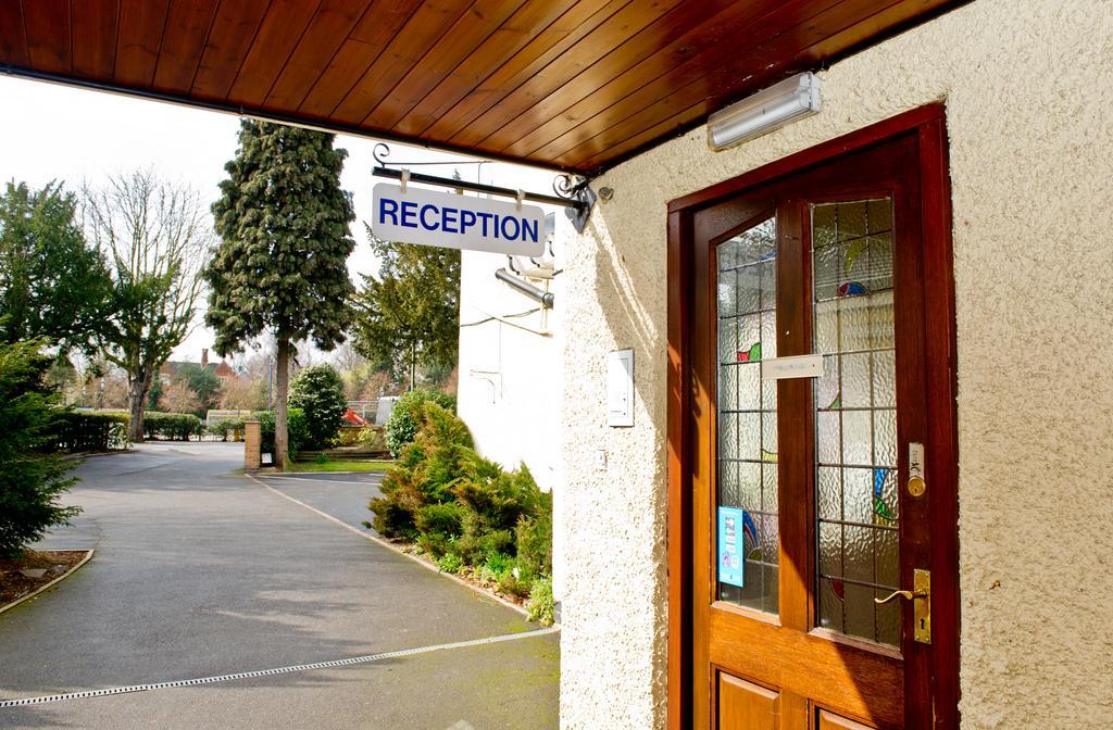 Charnwood Regency Guest House Лафборо Экстерьер фото