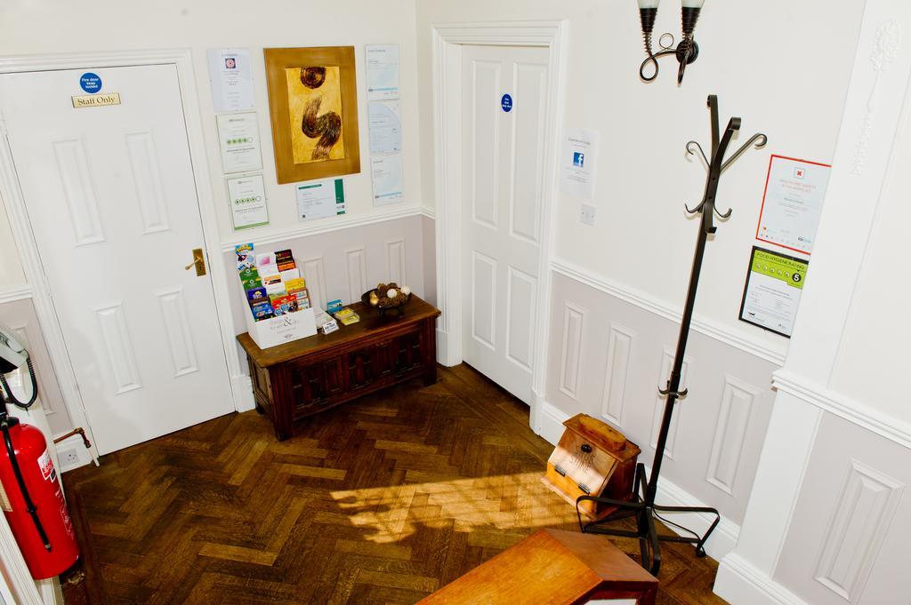 Charnwood Regency Guest House Лафборо Экстерьер фото